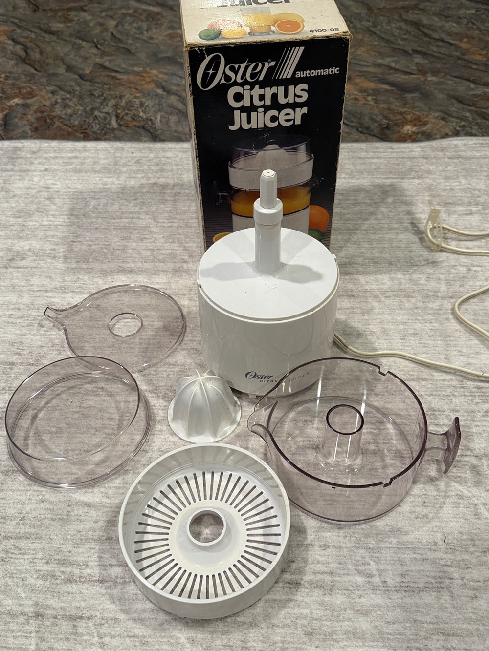 Oster Vintage Citrus Juicer